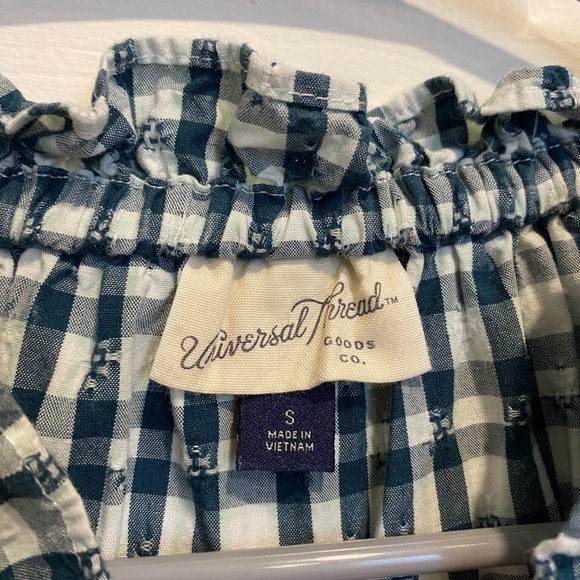 Cottagecore Checkered Ruffle Blouse - Picture 2 of 4